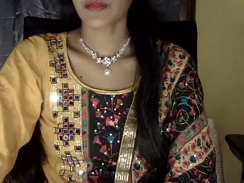 zara Khan0 online show from 25, 11, 2025