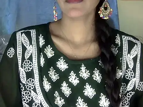 zara Khan0 online show from 27, 9, 2025