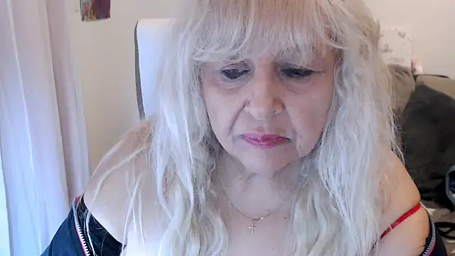 SusiLifeXXX online show from 10, 10, 2025