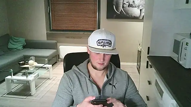 Dartanjanas13 online show from 12, 11, 2025