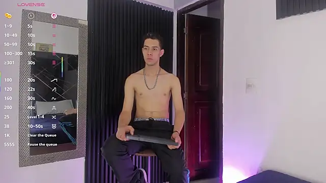  Axel 09 online show from 15, 5, 2026