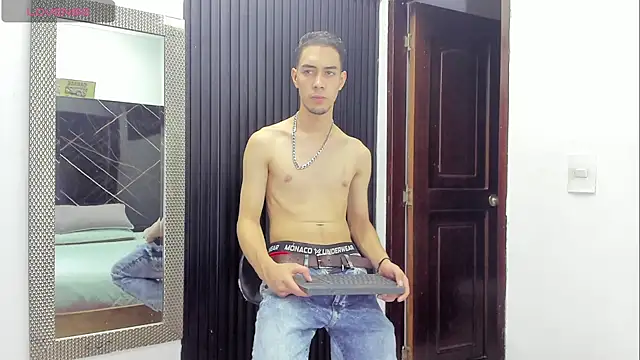  Axel 09 online show from 23, 5, 2026