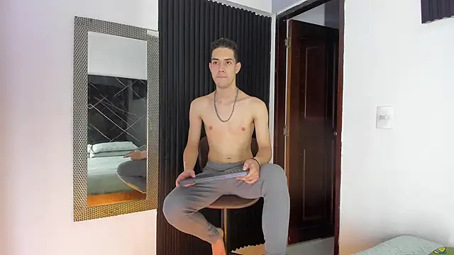  Axel 09 online show from 14, 5, 2026