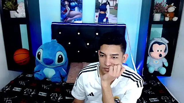 x oliver x online show from 22, 11, 2025