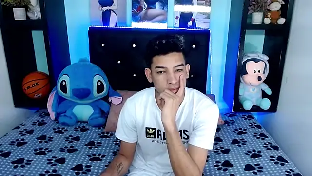 x oliver x online show from 29, 9, 2025