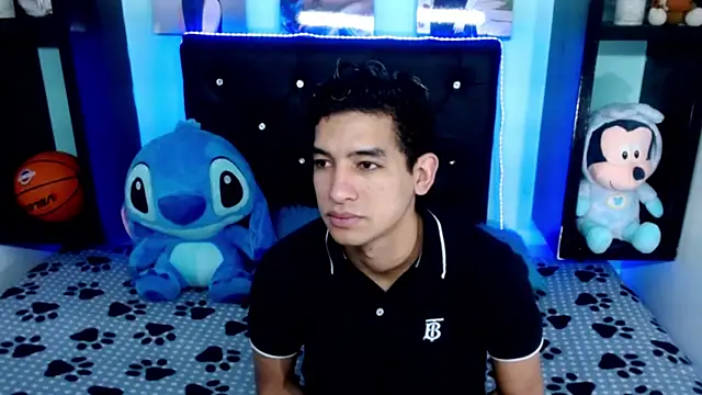 x oliver x online show from 14, 9, 2025