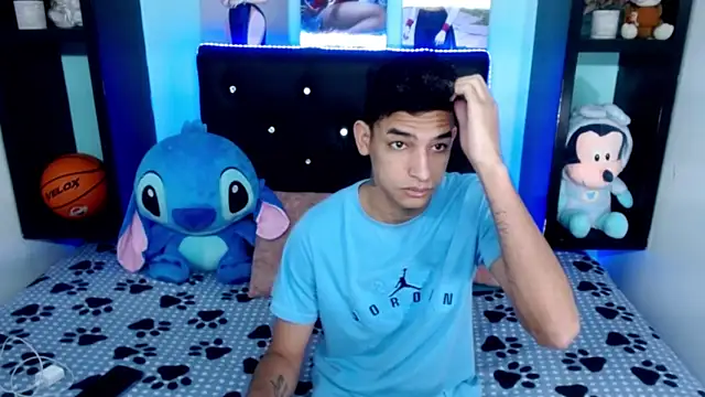 x oliver x online show from 1, 10, 2025