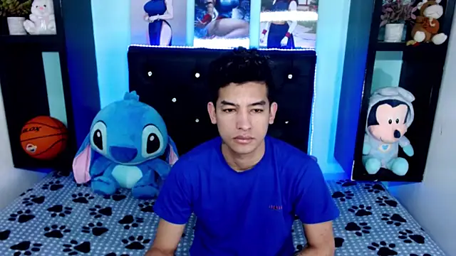 x oliver x online show from 9, 11, 2025