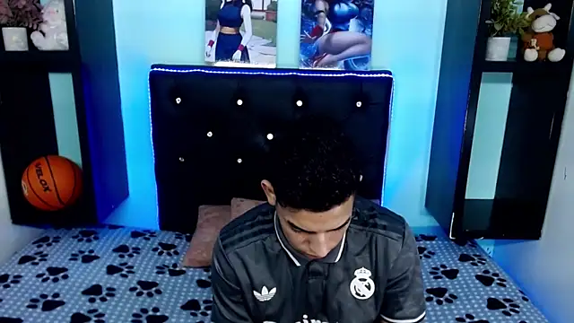 x oliver x online show from 30, 11, 2025