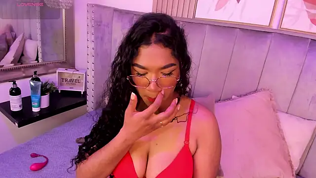 Seshat Hitt online show from 24, 10, 2025