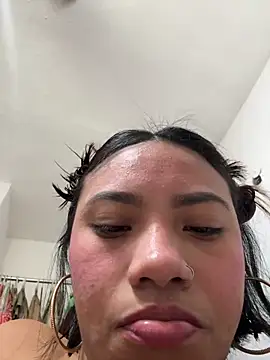 Nia Desire online show from 3, 12, 2025