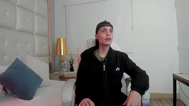 dark sun302 online show from 21, 12, 2025