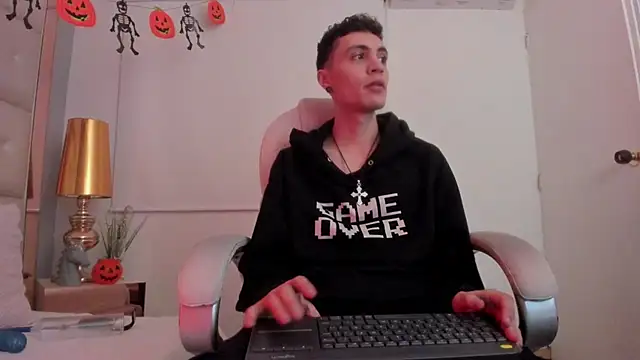 dark sun302 online show from 25, 10, 2025