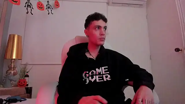 dark sun302 online show from 24, 10, 2025