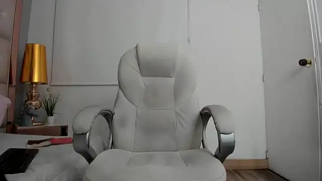 dark sun302 online show from 28, 11, 2025