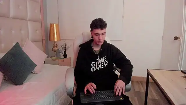 dark sun302 online show from 15, 12, 2025