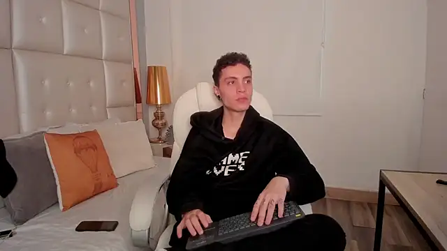 dark sun302 online show from 15, 9, 2025