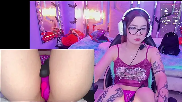 NicoleFerrel online show from 3, 11, 2025