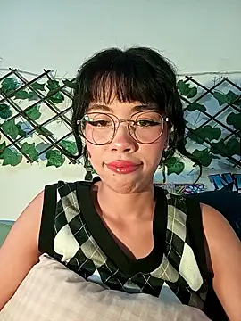 dolliette24 online show from 22, 4, 2026