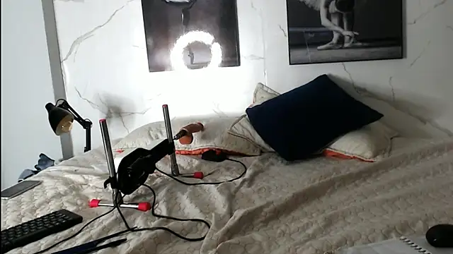 Evaa 18 online show from 22, 12, 2025