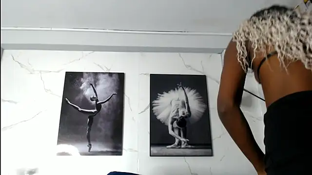 Evaa 18 online show from 18, 11, 2025