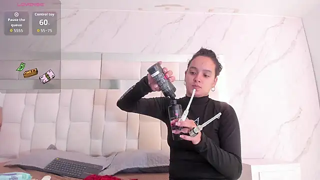 Maia Park online show from 28, 2, 2026