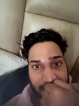 Himanshu111007 online show from 24, 9, 2025