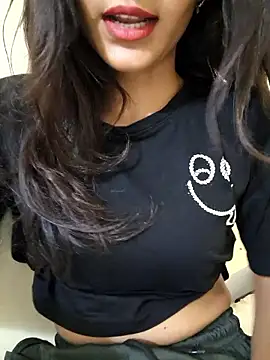 Snapshot of Raj-kumari chatting on 5, 5, 2026 Raj-kumari online show from 5, 5, 2026