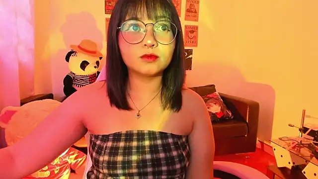 Lolii Zoe online show from 2, 10, 2025