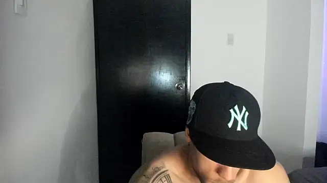 ThiagoLugo online show from 12, 4, 2026