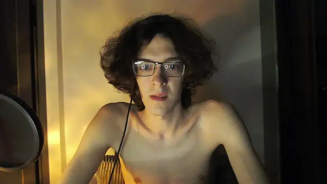 LovesomeCookie online show from 12, 5, 2026