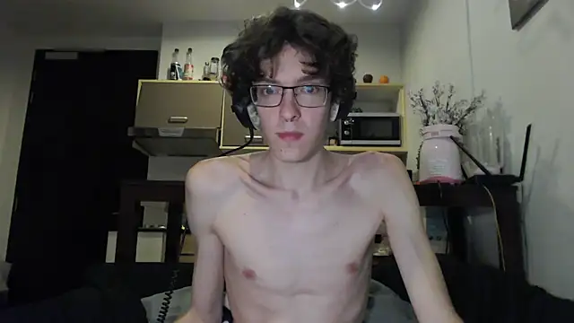 LovesomeCookie online show from 10, 10, 2025