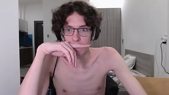 LovesomeCookie online show from 6, 11, 2025