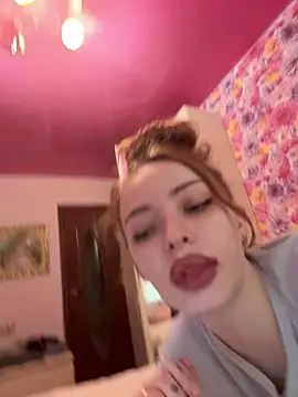 Hannah xBaby online show from 3, 5, 2026