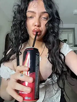 Snapshot of Hannah_xBaby chatting on 31, 10, 2025 Hannah xBaby online show from 31, 10, 2025