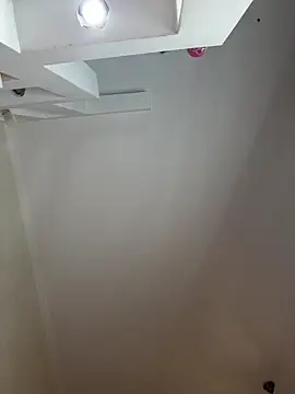 Snapshot of Hannah_xBaby chatting on 30, 11, 2025 Hannah xBaby online show from 30, 11, 2025