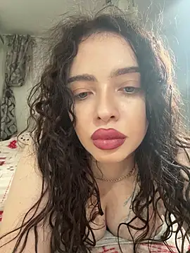 Snapshot of Hannah_xBaby chatting on 3, 12, 2025 Hannah xBaby online show from 3, 12, 2025