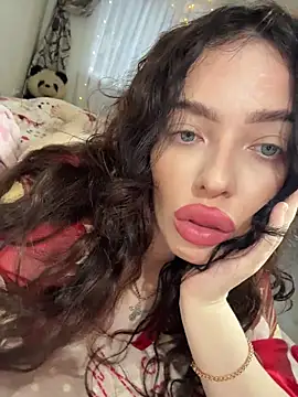 Snapshot of Hannah_xBaby chatting on 11, 11, 2025 Hannah xBaby online show from 11, 11, 2025