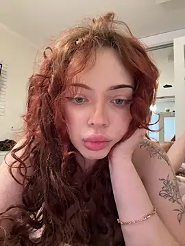 Snapshot of Hannah_xBaby chatting on 29, 9, 2025 Hannah xBaby online show from 29, 9, 2025