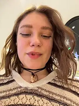 lucy-joy online show from 16, 11, 2025