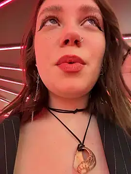 lucy-joy online show from 17, 1, 2026