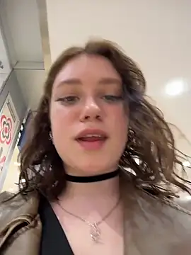 lucy-joy online show from 27, 3, 2026