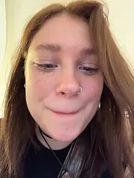 lucy-joy online show from 22, 5, 2026