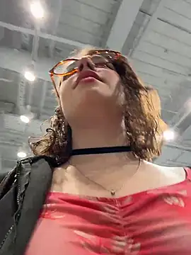 lucy-joy online show from 27, 11, 2025