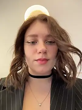 lucy-joy online show from 17, 2, 2026