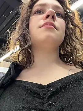 lucy-joy online show from 17, 3, 2026