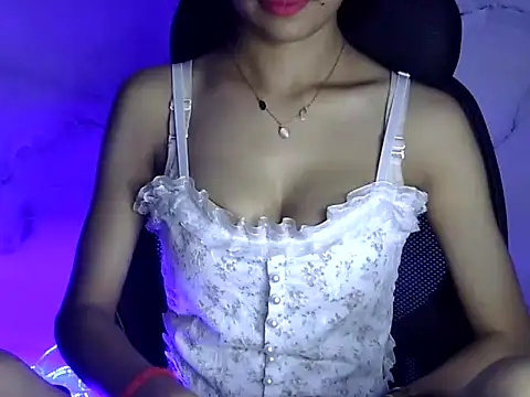 Shizuka 11 online show from 19, 9, 2025