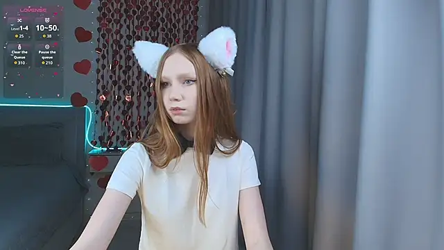 FoxyMira online show from 9, 2, 2026