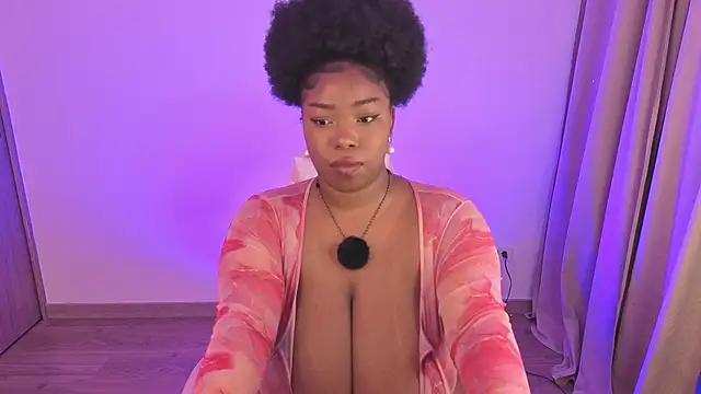 Snapshot of alishhaa_gold chatting on 10, 9, 2025 alishhaa gold online show from 10, 9, 2025