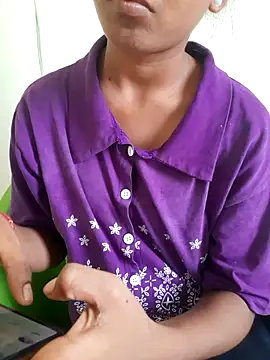 Snapshot of AnkitaDevi chatting on 3, 7, 2026 AnkitaDevi online show from 3, 7, 2026